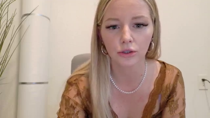 SensualSarah1