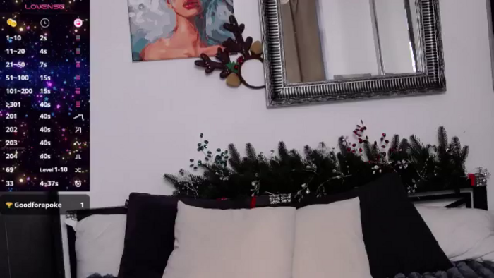 Ashley_Ros