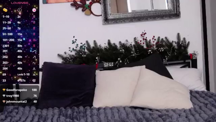 Ashley_Ros