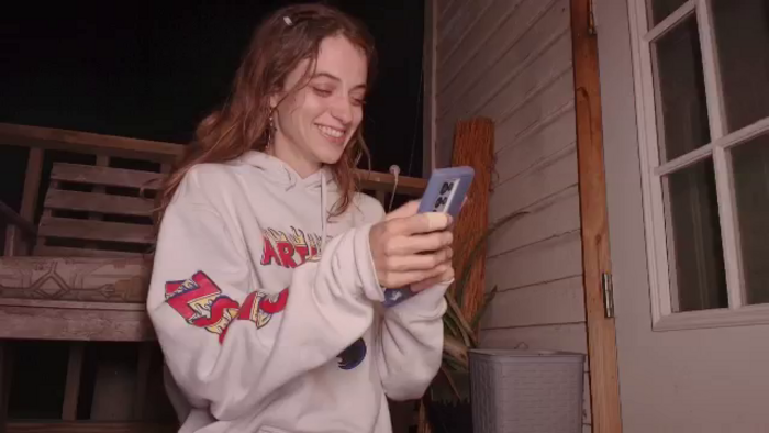 NaomiDee