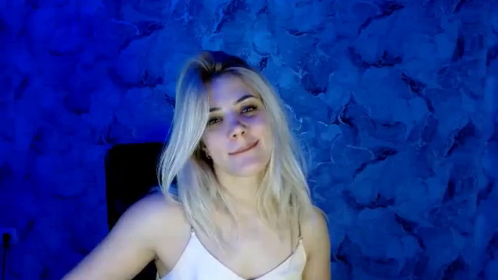 Nika_gold1