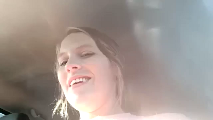 Cumonkatie97