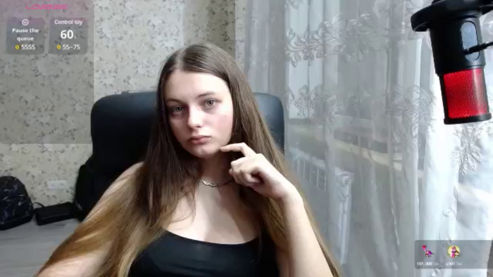 Nana_Hot