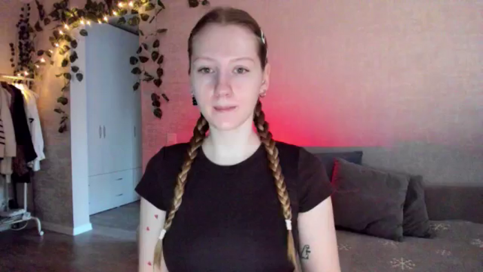 girlyAlicey