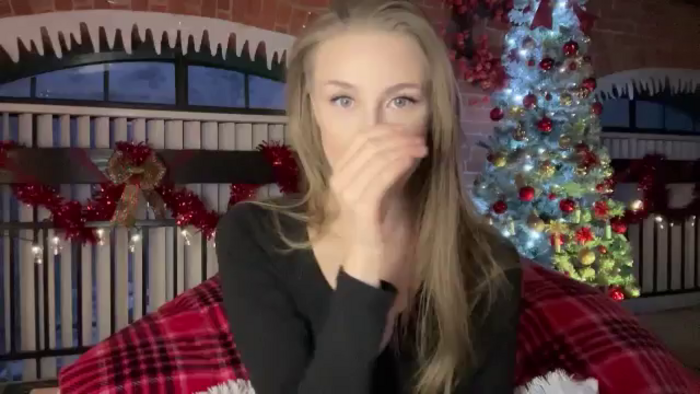 Luna_Moore1