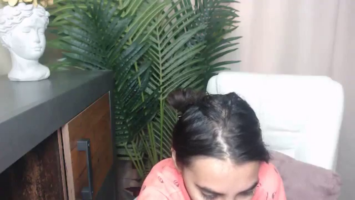 Tiny_kate