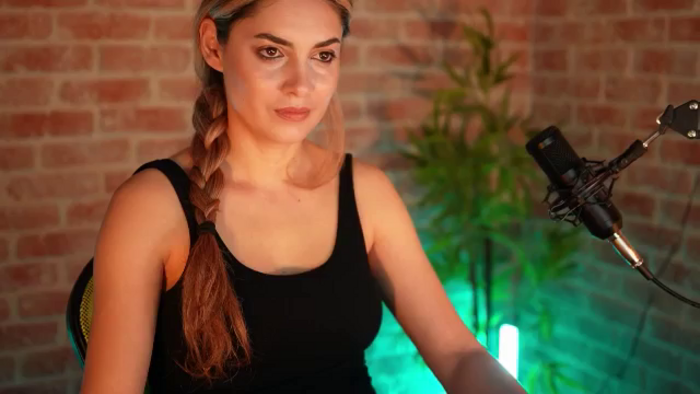 Allie_Synn