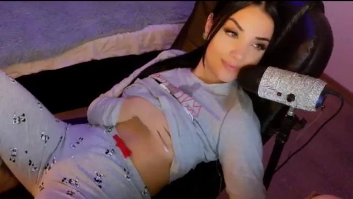 loraine_doll