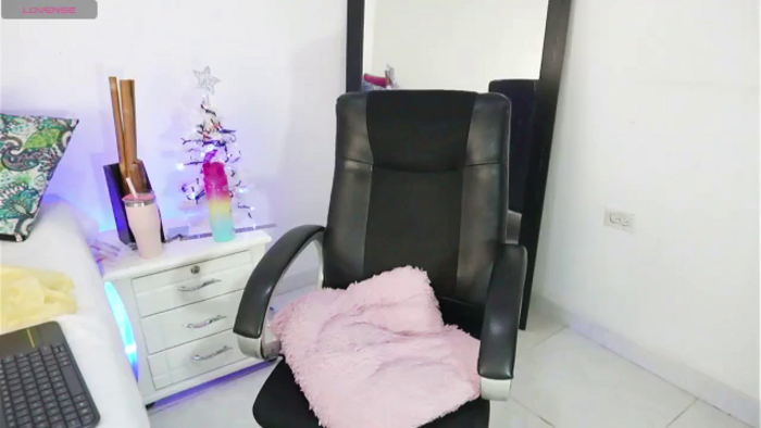 AlessaMaya