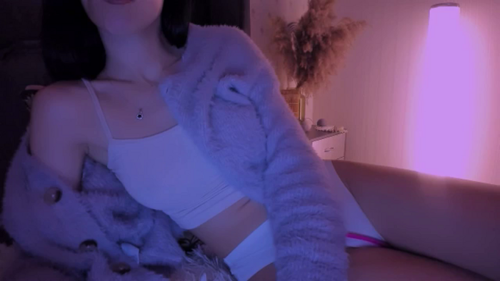 Alluring_