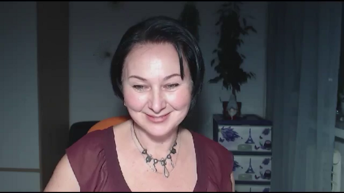 Lovely_Woman_