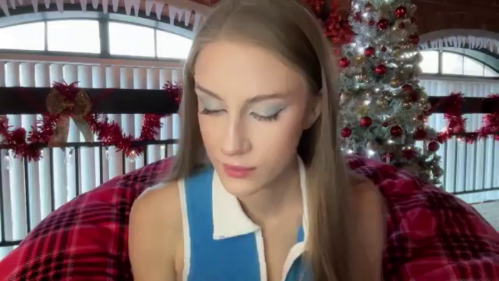 Luna_Moore1