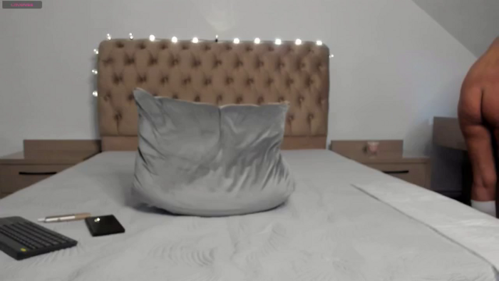 milfcleo