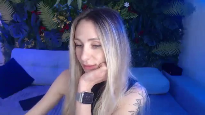Horny_Blond