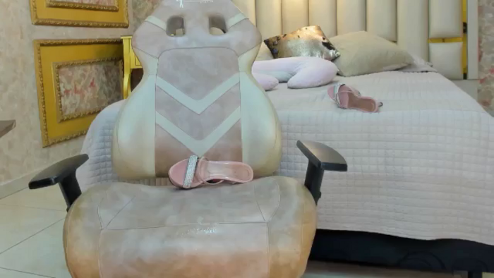 Slutty_Milf_