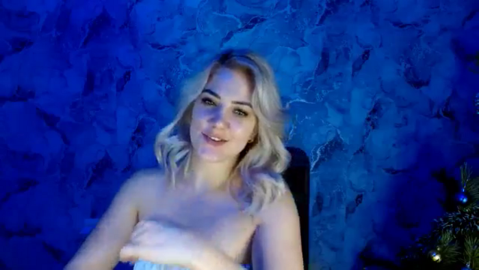 Nika_gold1