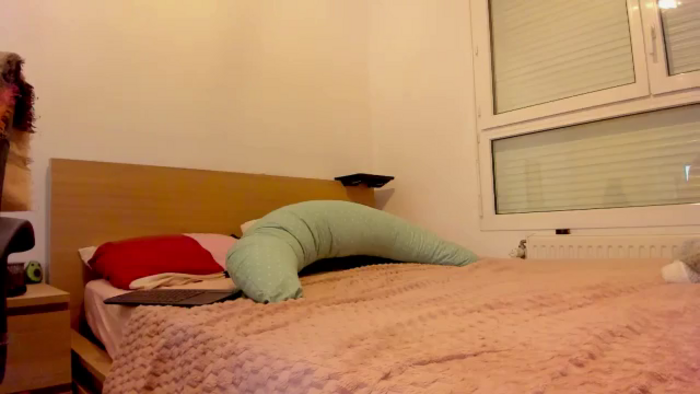 Cailyn_Hot1