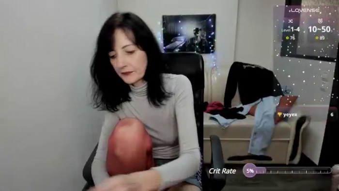 Dana_Hali