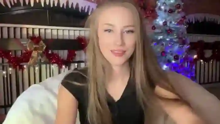2025/01/01/mfc-luna_moore1-00-25-18