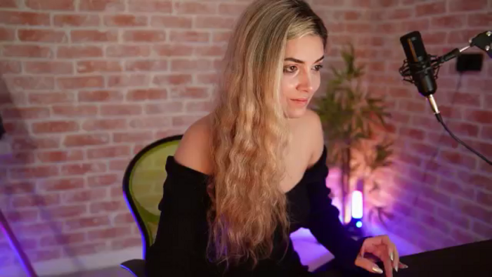 Allie_Synn