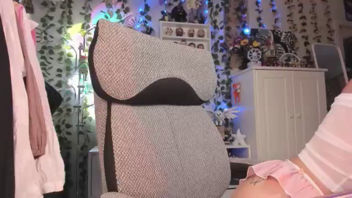 KellyAsian