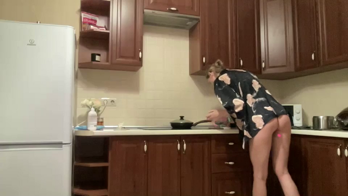 Lana_Moore
