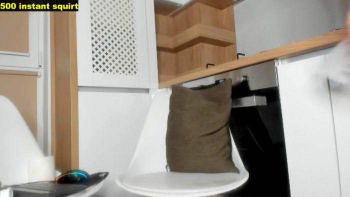Leti_squirt