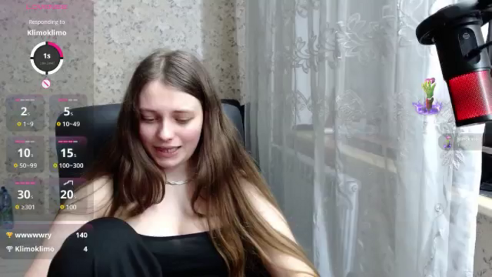 Nana_Hot