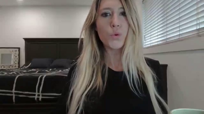 blond_milf