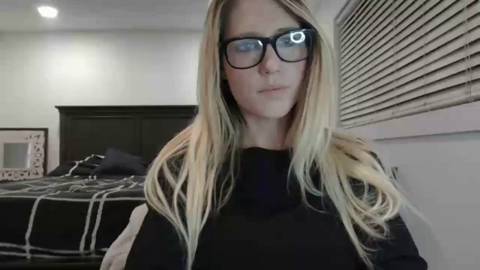 blond_milf