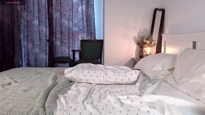 Sellena_Girl