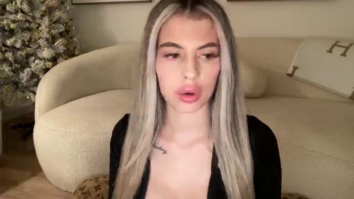aryaaxo