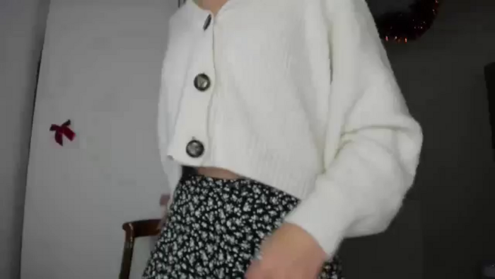 AhahaGirl