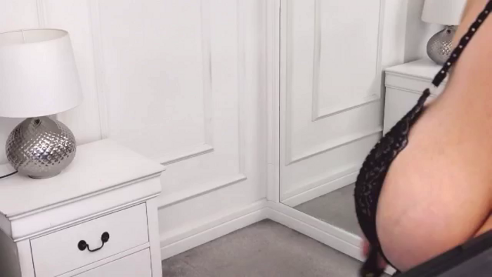 BustyGizelle