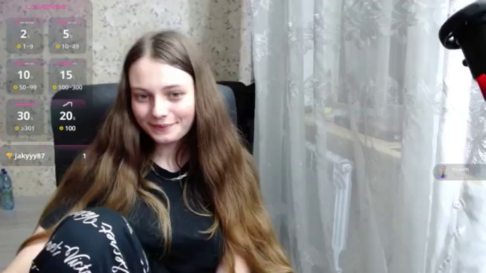 Nana_Hot