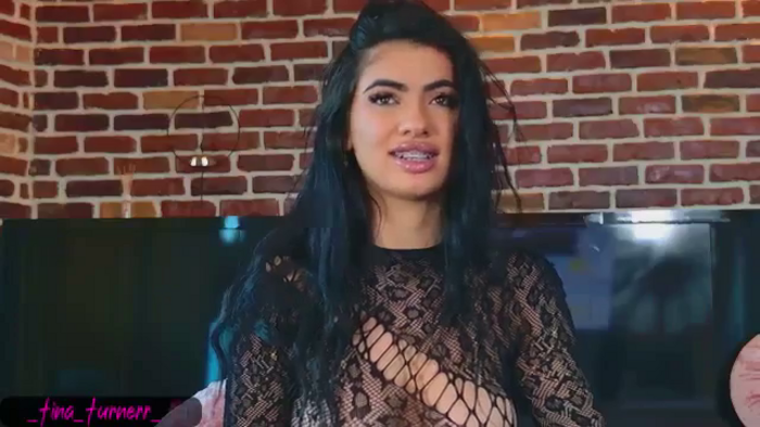 Tina_Turnerr