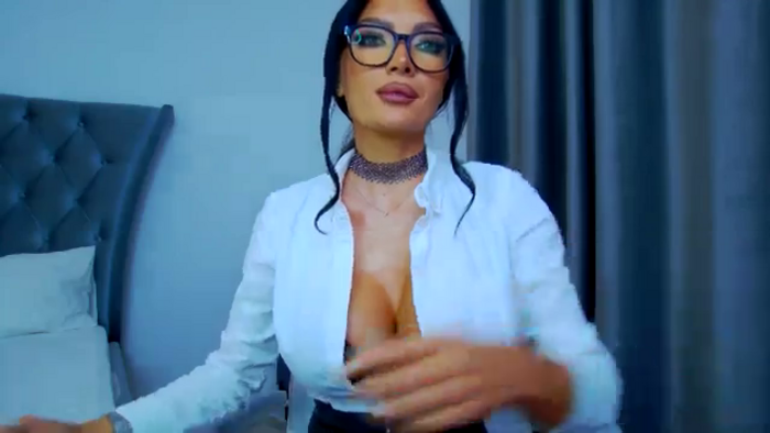 Karina_Smith