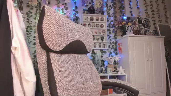 KellyAsian
