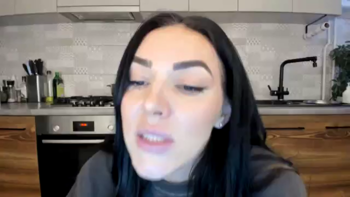 MissNelly_