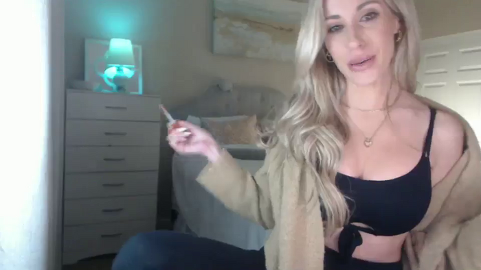 Queen_bambii
