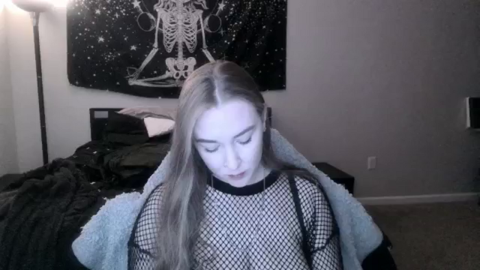 ItsRavenRoses