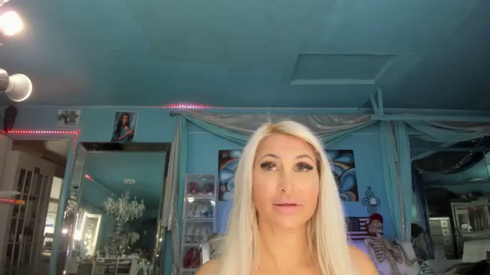 ADRIANA_FOX
