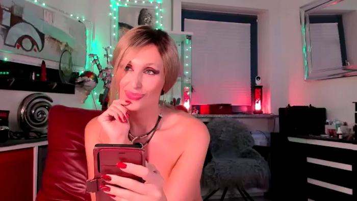 Hotmilf83
