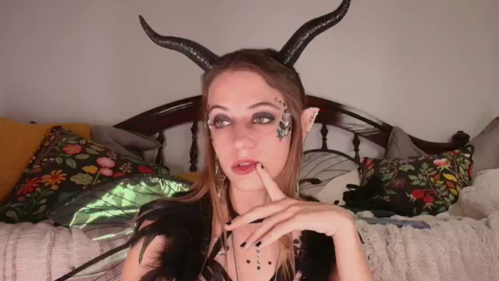 NaomiDee