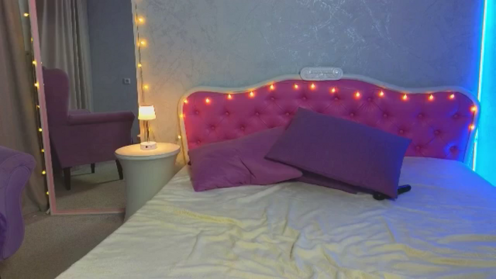 ArianaPetite