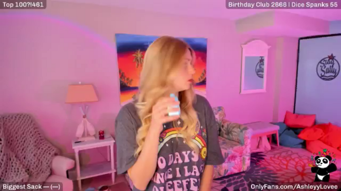 Ashleyylovee
