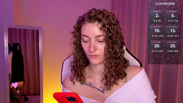 Lady_Curls