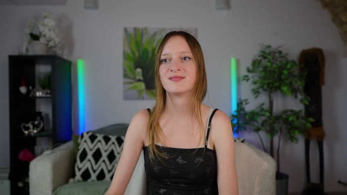 Daisy_Dash