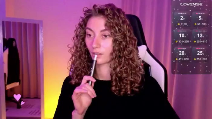 Lady_Curls
