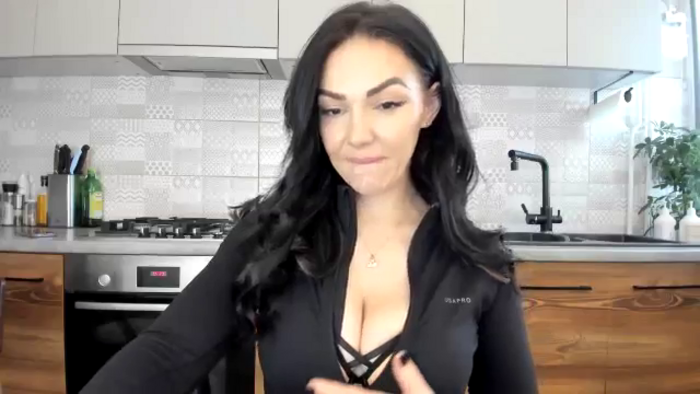 MissNelly_